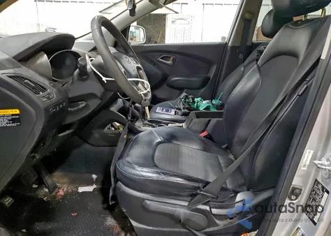 2010 Hyundai Tucson Gls z USA, uszkodzony, nr VIN KM8JUCACXAU022998